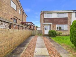 9, Pear Tree Close, Pontefract WF8 4RL