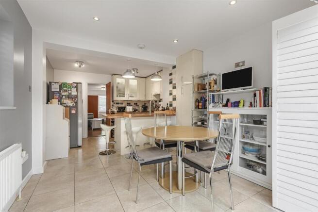 Friars Avenue, Putney, SW15 photo 4