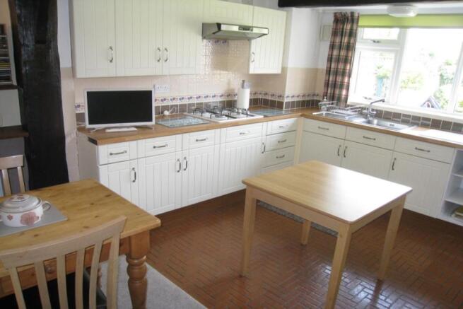 Fitted Kitchen