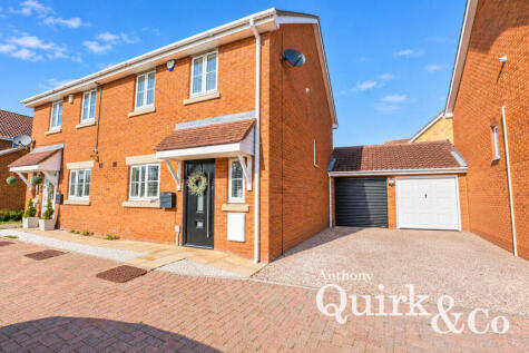 Jasmine Close, Canvey Island, SS8