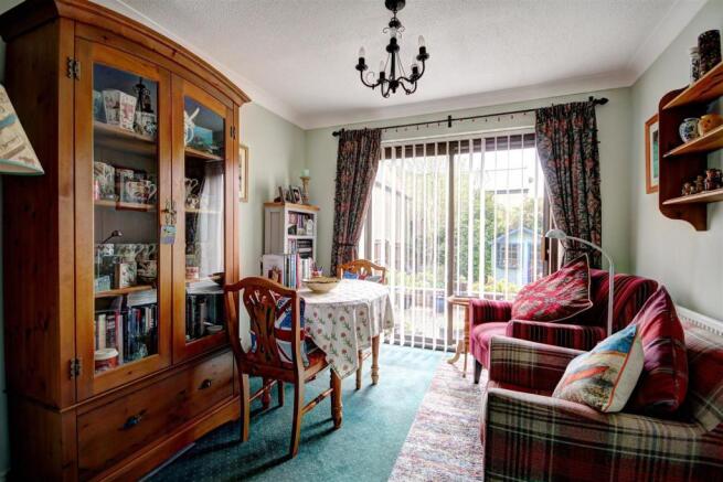 Dining Room: