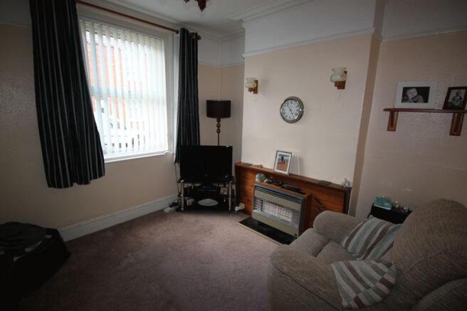 Lounge 2