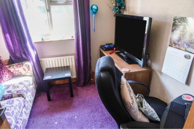 Bedroom Six / Study