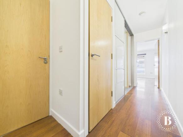 1 bed Apartment to rent Image 8