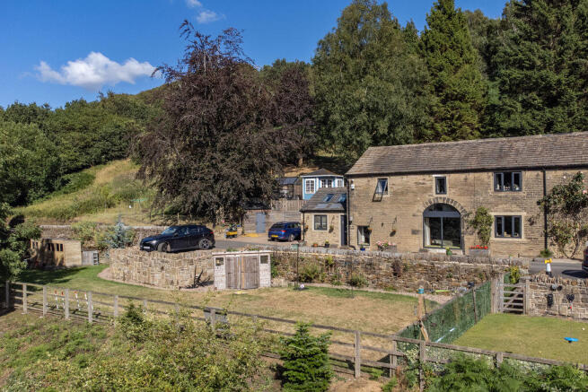 4 bed Barn Conversion for sale Image 4
