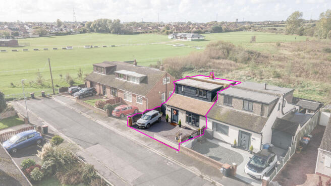 Front corner aerial