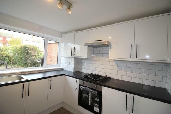 Kitchen (2)
