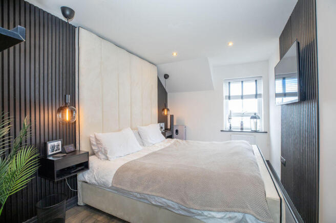 bed 1
