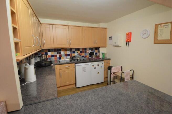 Communal Kitchen.JPG