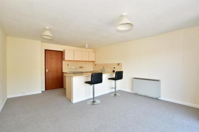 Kitchen/Lounge