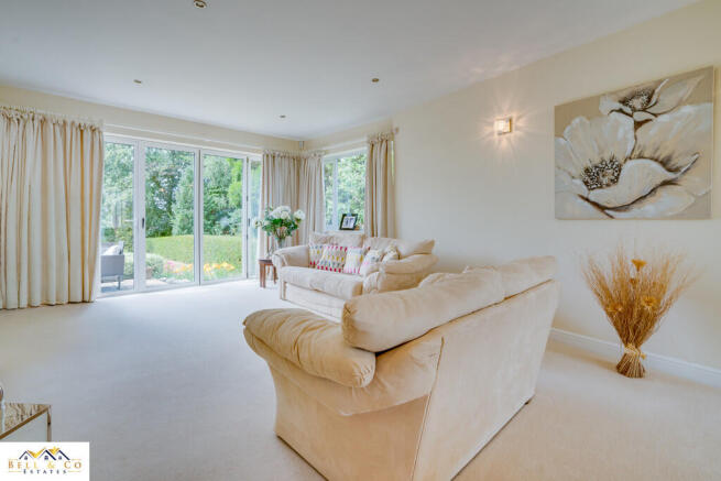 3 bed Detached Bungalow for sale Image 5