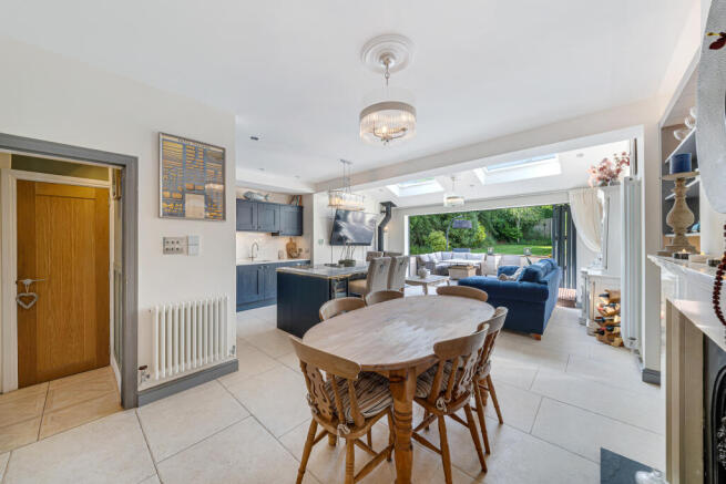 35 STETCHWORTH ROAD-16.jpg