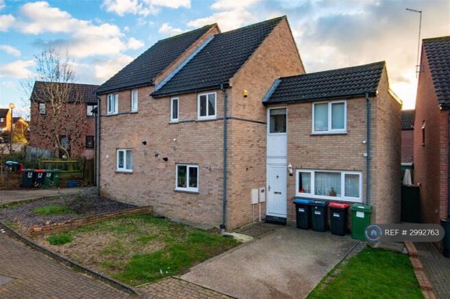 29 Robertson Close