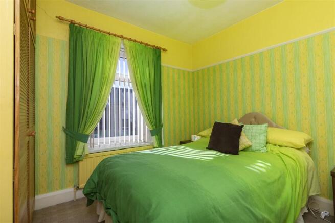 3 bed Semi-Detached for sale Image 9