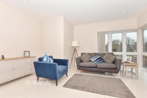 Alexander Grove, Kings Hill, West Malling, Kent