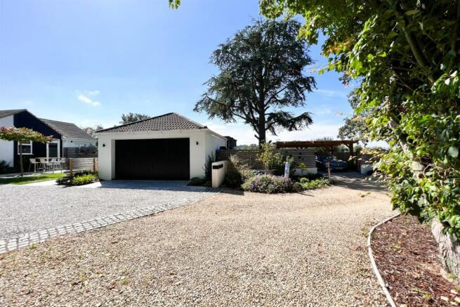 Double garage