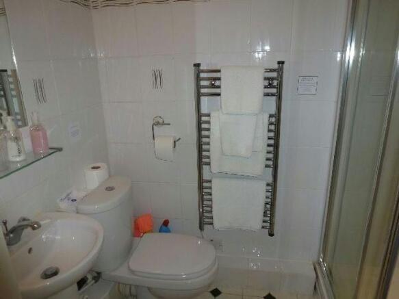 En Suite Shower Room