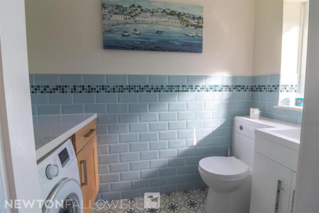 UTILITY ROOM/WC