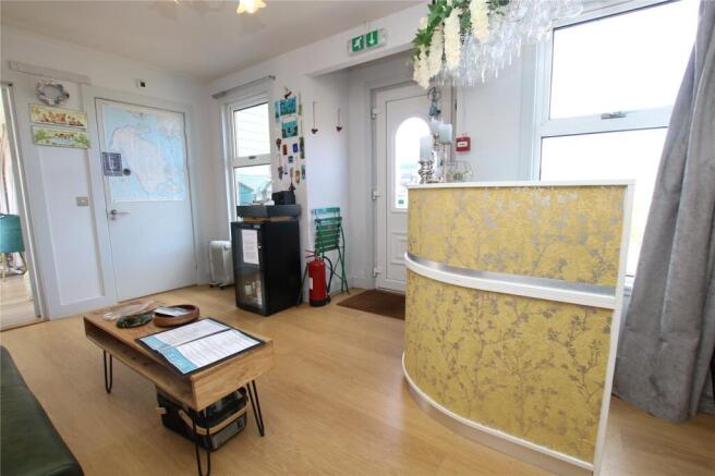 Entrance & Bar Area