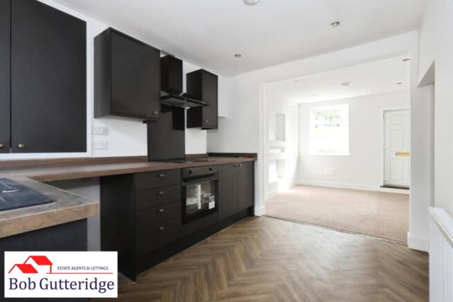 NEW FITTED KITCHEN / DINING ROOM