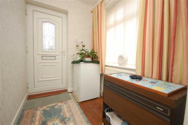 ENTRANCE PORCH