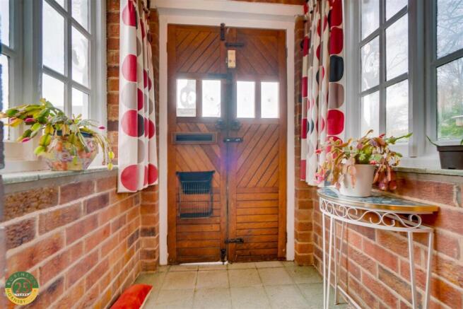 4 bed Detached for sale Image 7