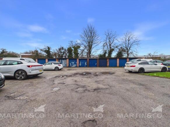 2 bed Apartment for sale Image 9
