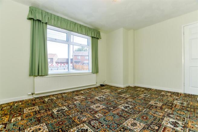 Sitting Room/Bedroom 4