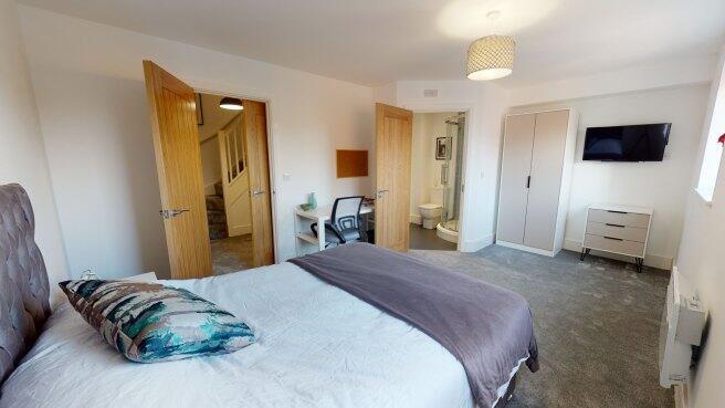 claude-street-ng7-2lg-1054787