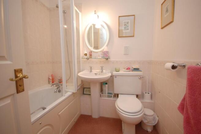 Photo 10