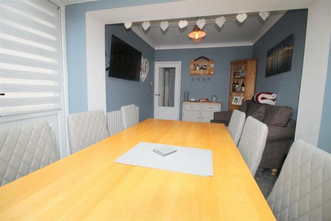 Conservatory / Dining Space