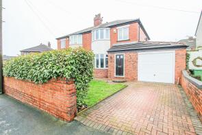 5, Carr Gate Drive, Carr Gate, Wakefield WF2 0QS