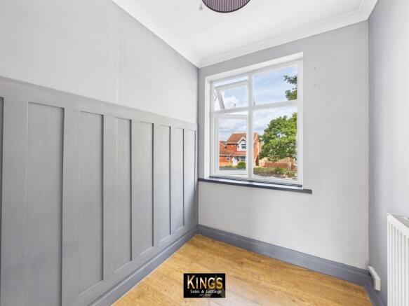 4 bed Terraced for sale Image 10