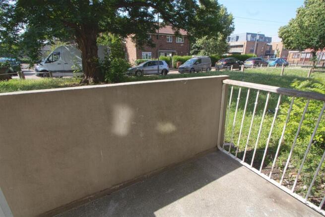 BALCONY.jpg