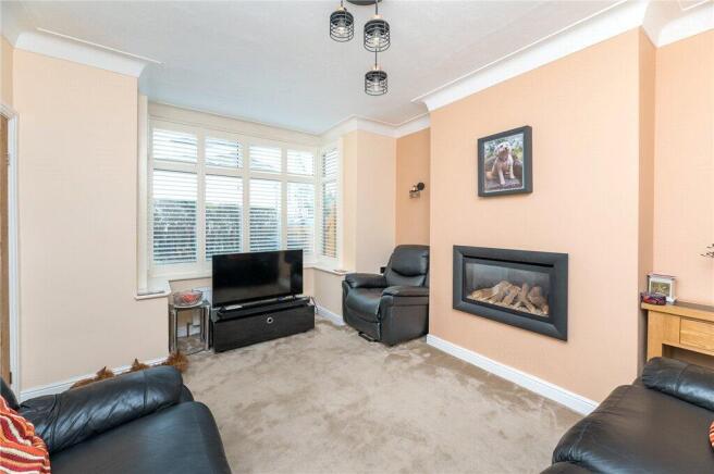 4 bed Semi-Detached for sale Image 11