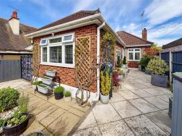 36, Birchwood Drive, Leigh-on-sea SS9 3LE