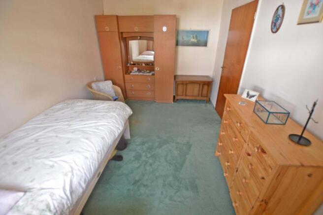 bedroom 3.jpg