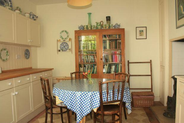Breakfast Room