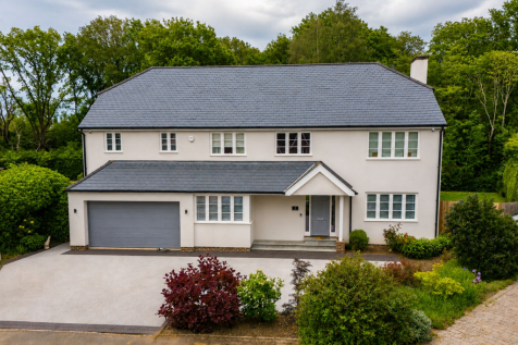 Warblers Green, Cobham, KT11