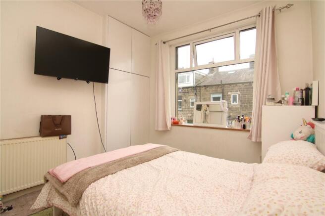3 bed Terraced for sale Image 7