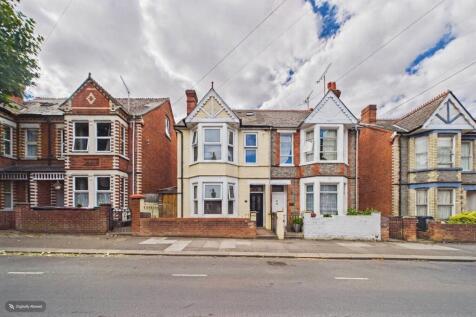 Wantage Road, Reading, Berkshire, RG30