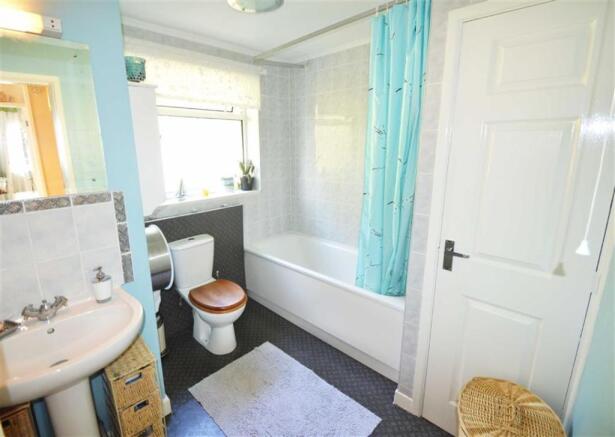 Photo 9