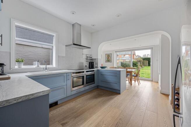 Kitchen/Dining Room