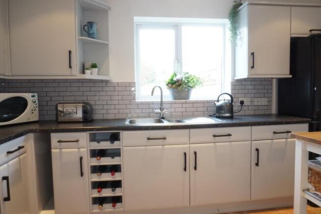Kitchen/Breakfast