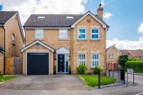 19, Nightingale Close, Rayleigh SS6 9GE