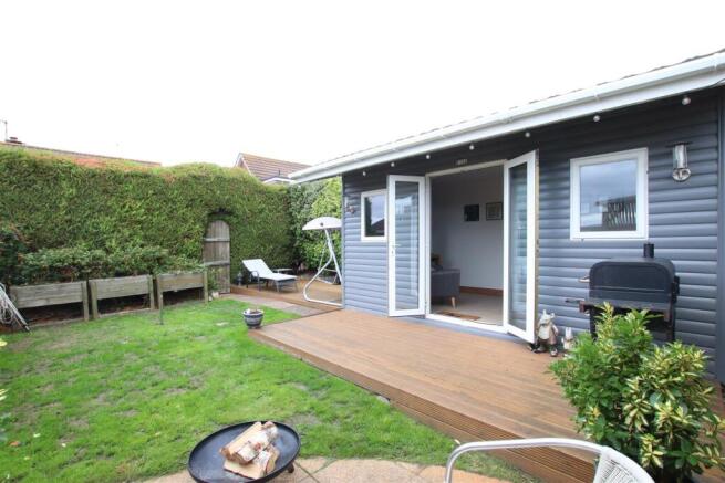 Garden Room.JPG