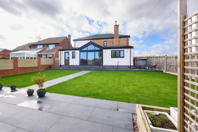 Upper Wortley Road, Thorpe Hesley, Rotherham, S61 2PL photo 4