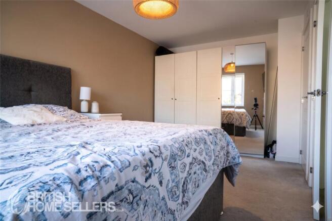 3 bed Semi-Detached for sale Image 10