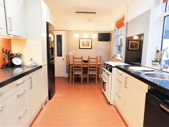 Breakfast Kitchen