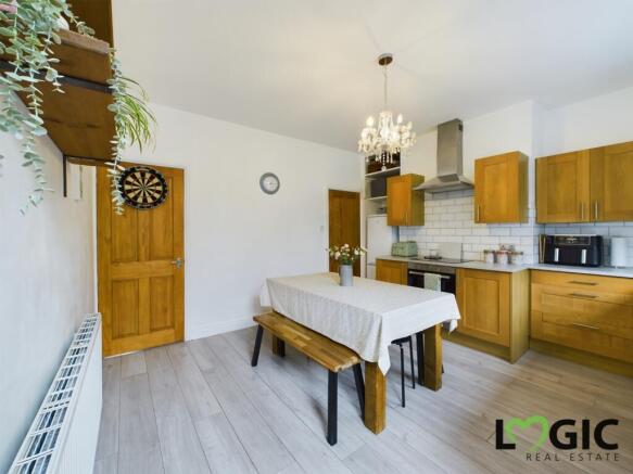 Kitchen 2